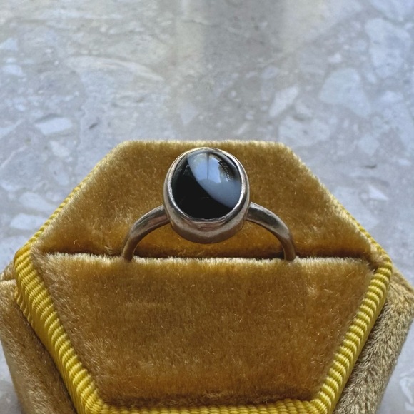 Agate Sterling Silver Vintage Bezel Ring - Picture 11 of 13